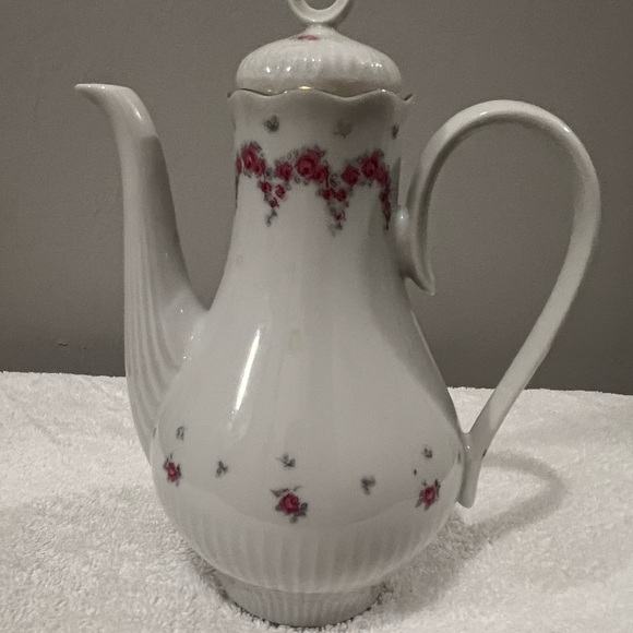 J.L. MENAU German Porcelain 22 Piece White Pink Floral Demitasse Coffee Tea Set - Picture 7 of 16